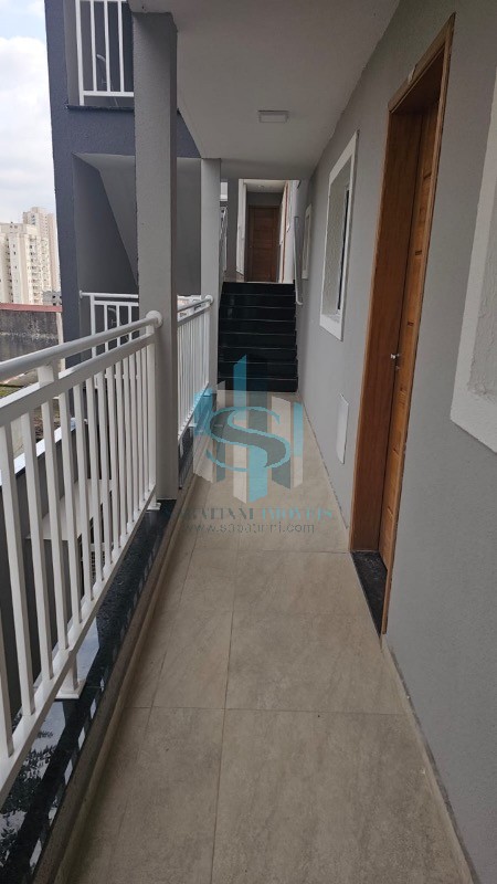 Apartamento à venda com 2 quartos, 40m² - Foto 15