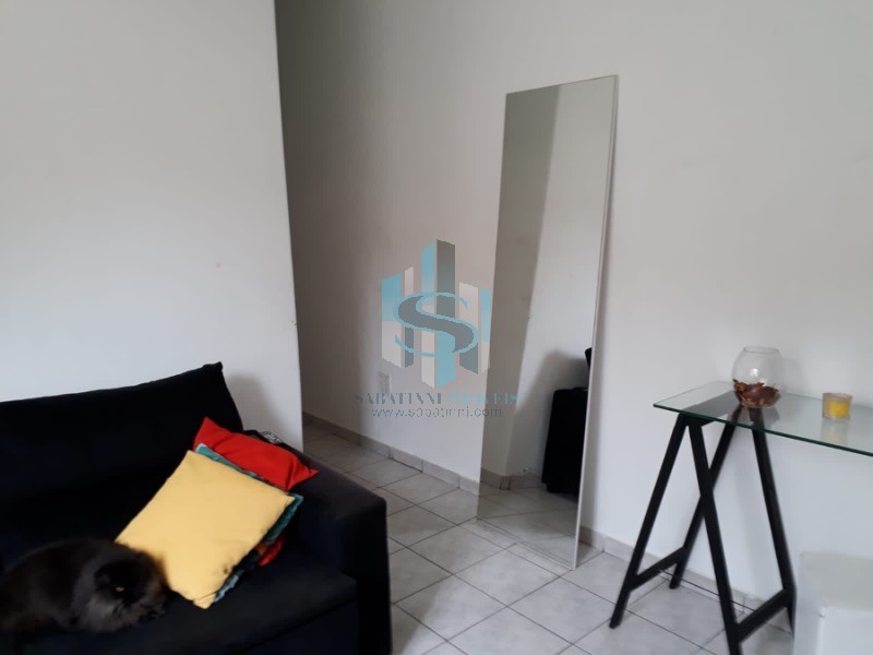 Apartamento à venda com 2 quartos, 78m² - Foto 2