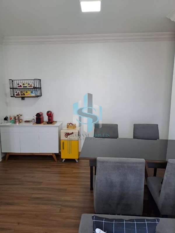 Apartamento à venda com 2 quartos, 60m² - Foto 5