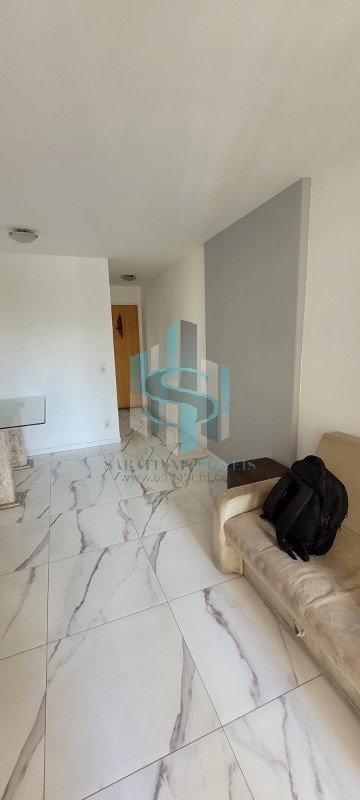 Apartamento à venda com 3 quartos, 62m² - Foto 2