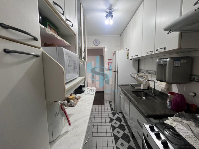 Apartamento à venda com 3 quartos, 64m² - Foto 4