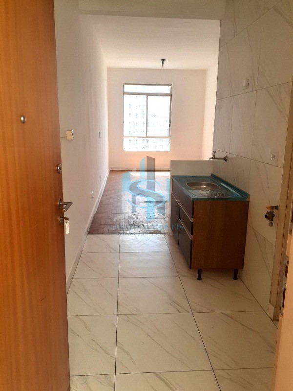 Apartamento à venda com 1 quarto, 37m² - Foto 7