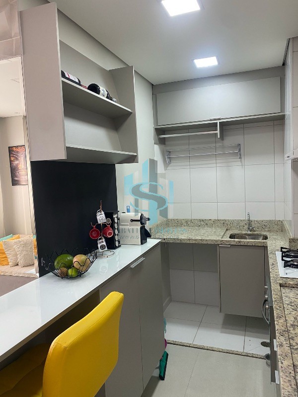 Apartamento à venda com 2 quartos, 40m² - Foto 12