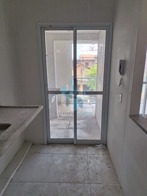 Apartamento à venda com 2 quartos, 44m² - Foto 8