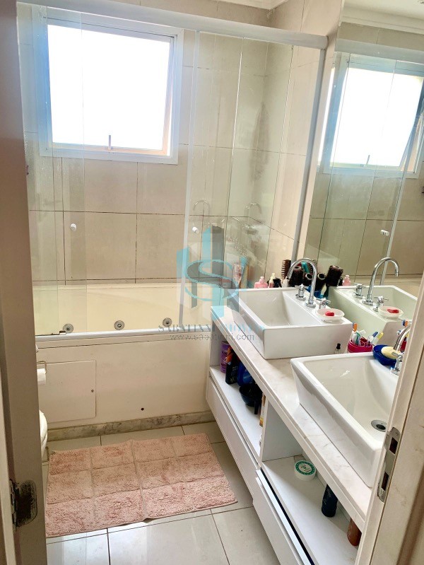 Apartamento à venda com 3 quartos, 156m² - Foto 12