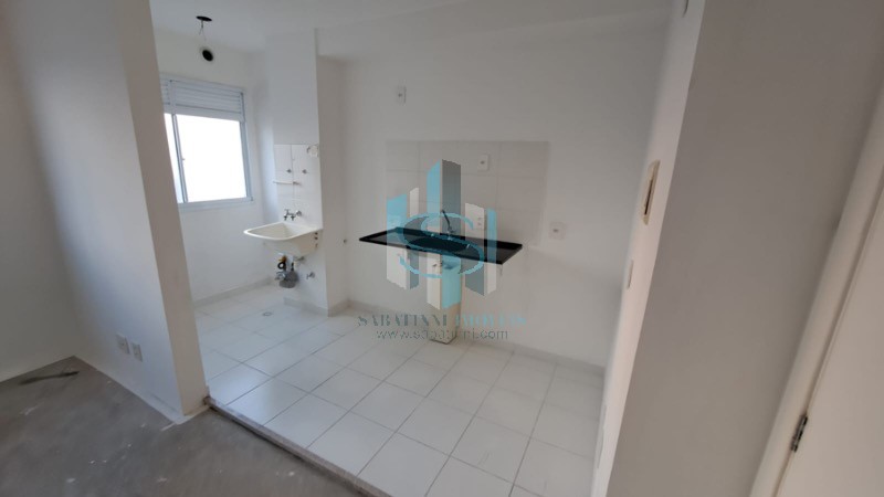 Apartamento à venda com 2 quartos, 43m² - Foto 3