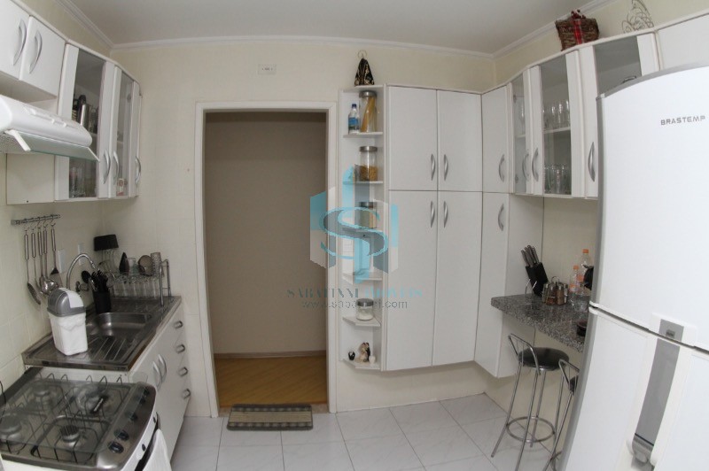 Apartamento à venda com 2 quartos, 70m² - Foto 5