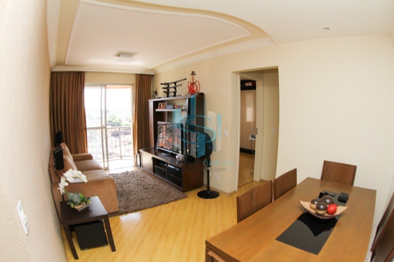 Apartamento à venda com 2 quartos, 70m² - Foto 1