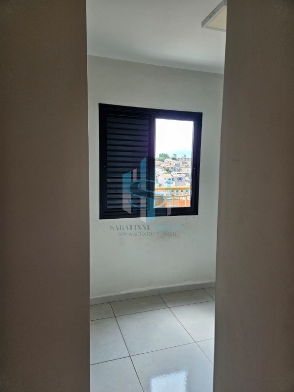 Apartamento à venda com 1 quarto, 40m² - Foto 12