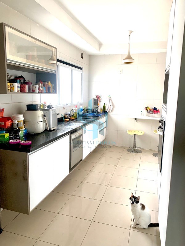 Apartamento à venda com 3 quartos, 156m² - Foto 7