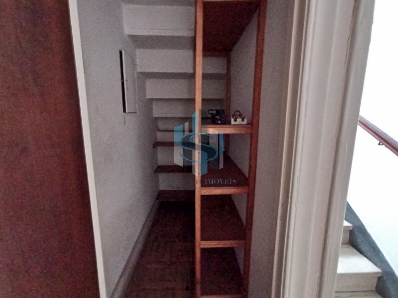 Casa à venda com 3 quartos, 168m² - Foto 14