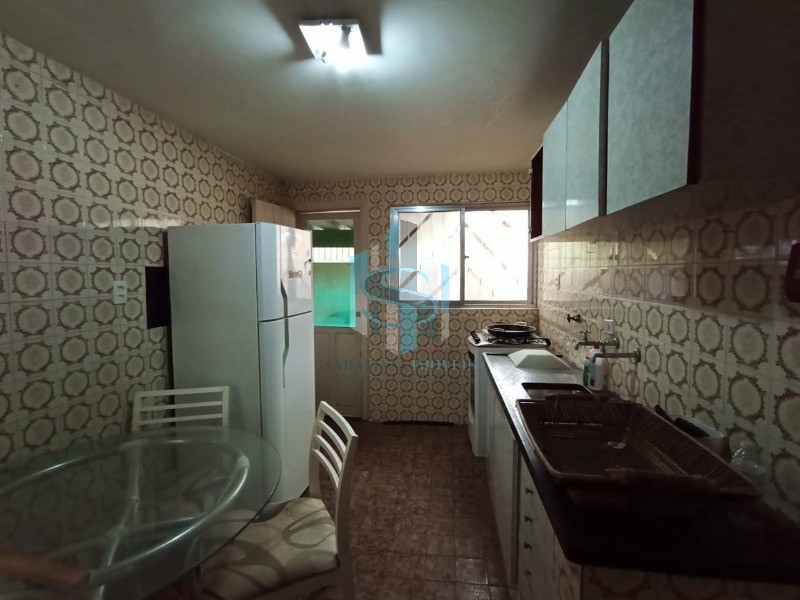 Casa à venda com 3 quartos, 168m² - Foto 8