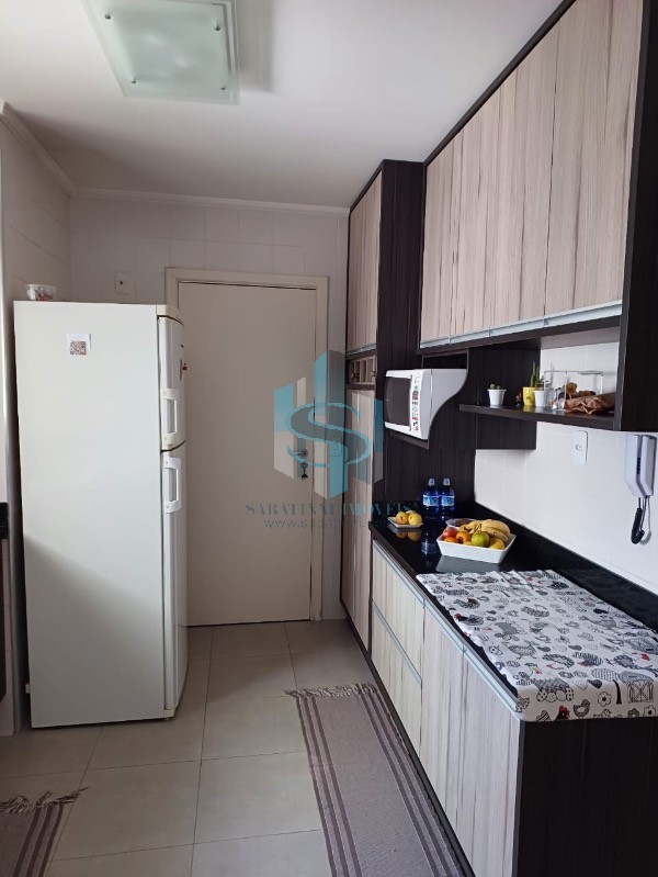 Apartamento à venda com 3 quartos, 125m² - Foto 9