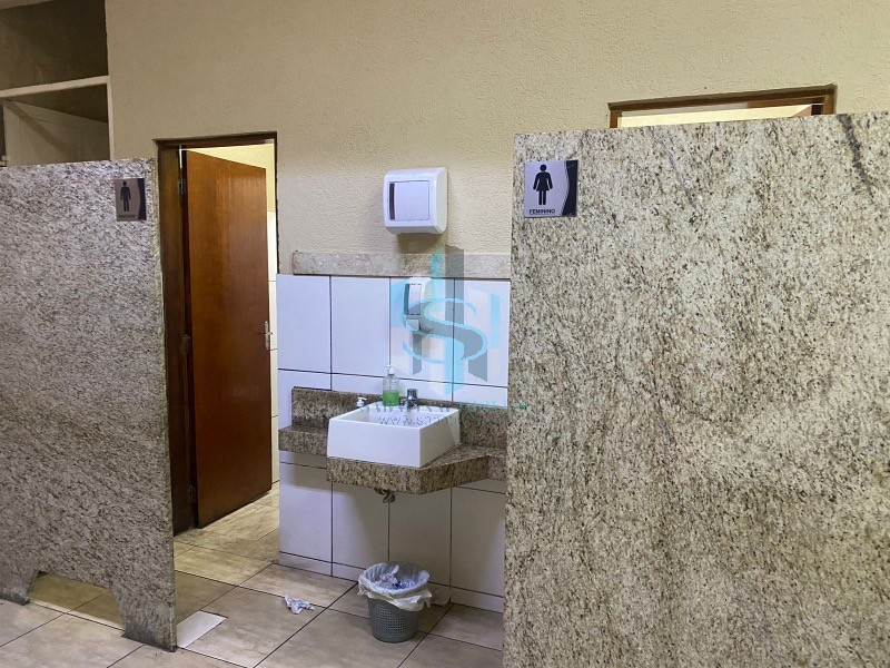 Depósito-Galpão-Armazém à venda, 240m² - Foto 4