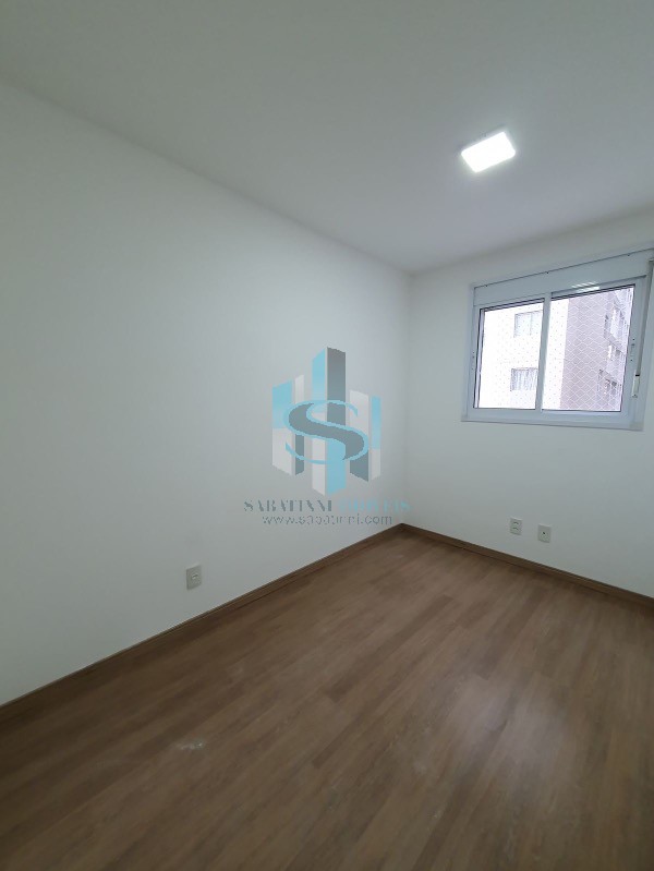 Apartamento à venda com 2 quartos, 60m² - Foto 18