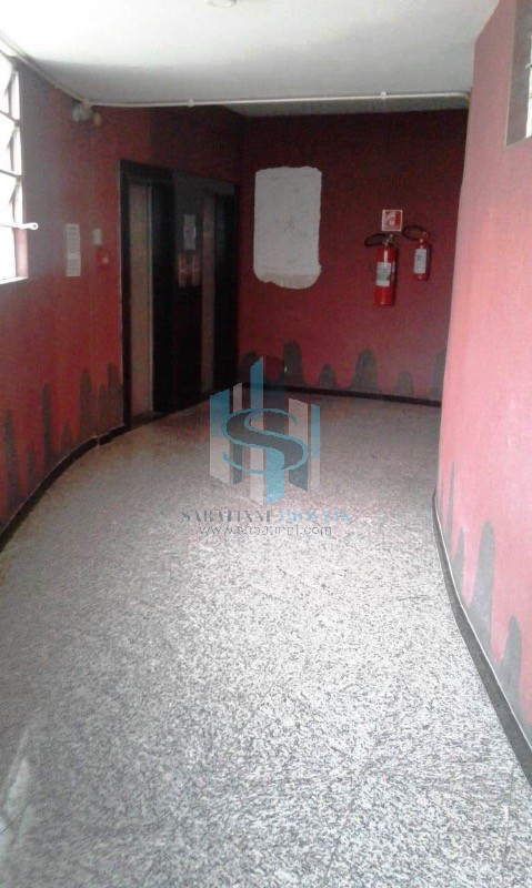 Apartamento à venda com 1 quarto, 42m² - Foto 13