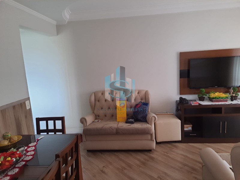 Apartamento à venda com 2 quartos, 65m² - Foto 3