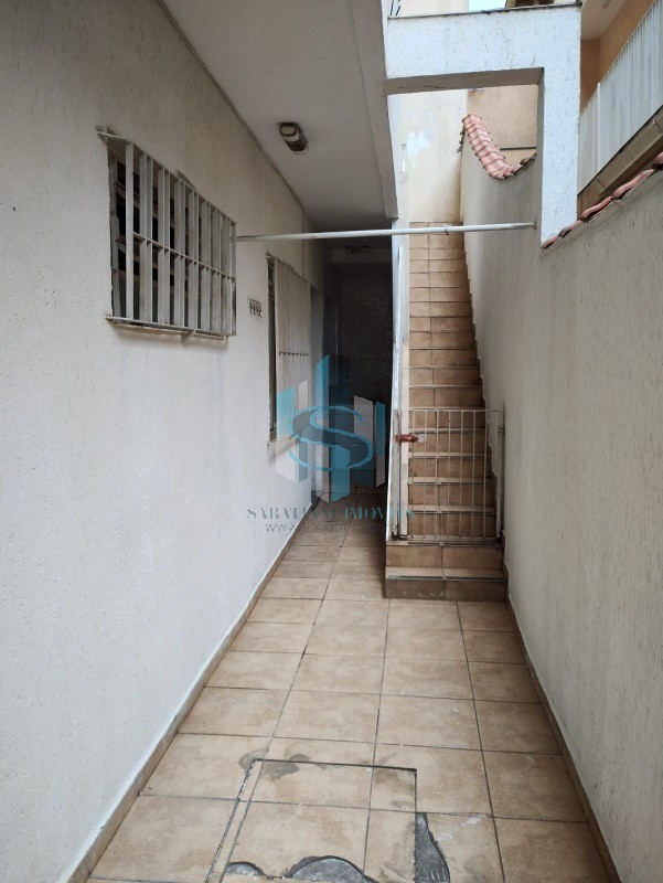 Casa à venda com 3 quartos, 180m² - Foto 24