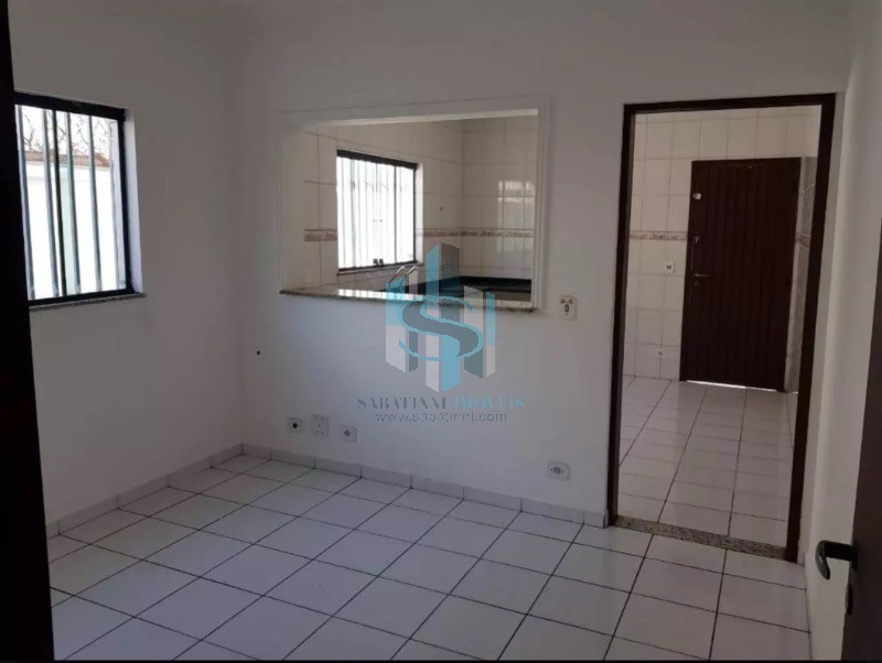 Casa à venda com 3 quartos, 200m² - Foto 12