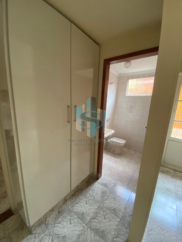 Casa à venda com 4 quartos, 190m² - Foto 37