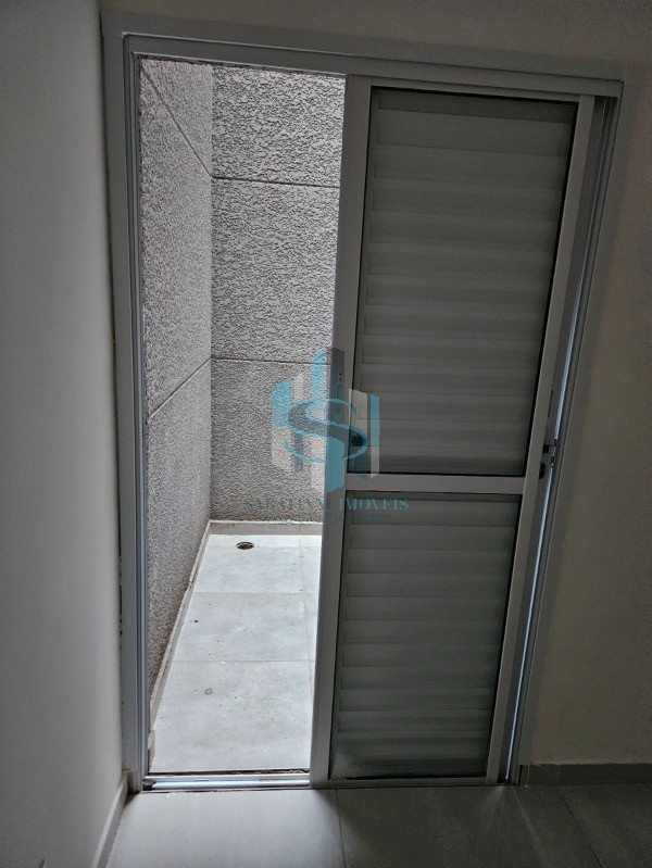 Apartamento à venda com 2 quartos, 37m² - Foto 18