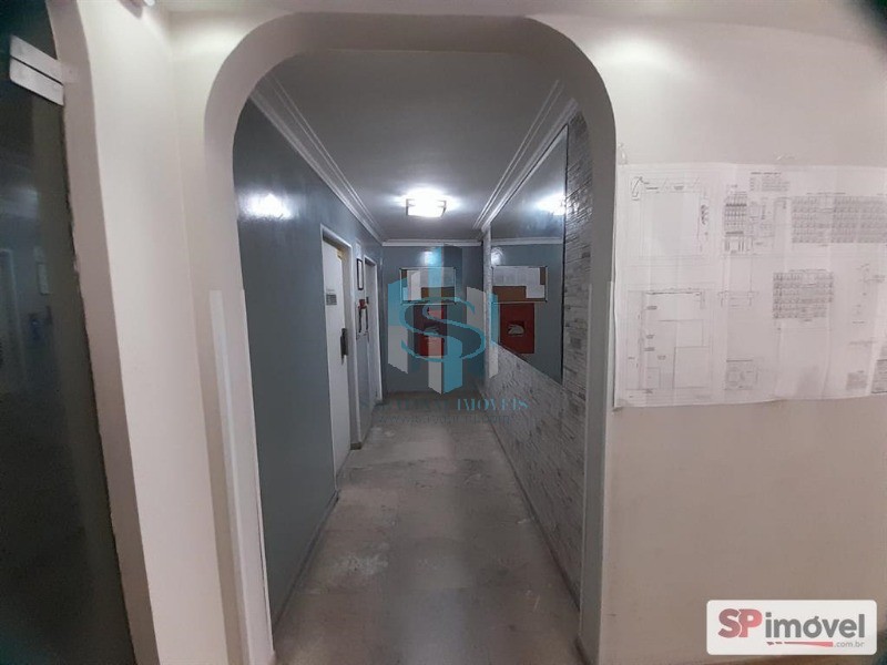 Apartamento à venda com 2 quartos, 64m² - Foto 19