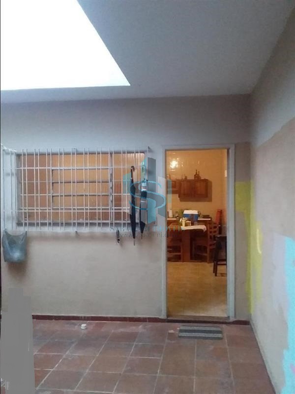 Casa à venda com 4 quartos, 300m² - Foto 2