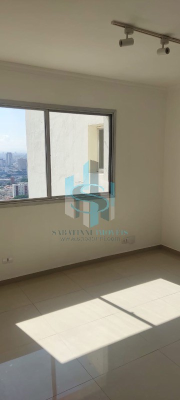 Apartamento à venda com 1 quarto, 40m² - Foto 5