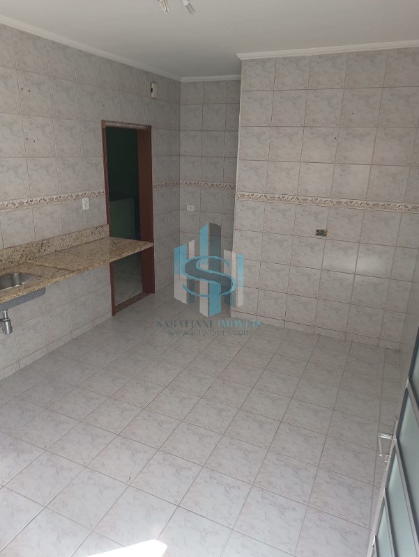 Casa à venda com 3 quartos, 200m² - Foto 14