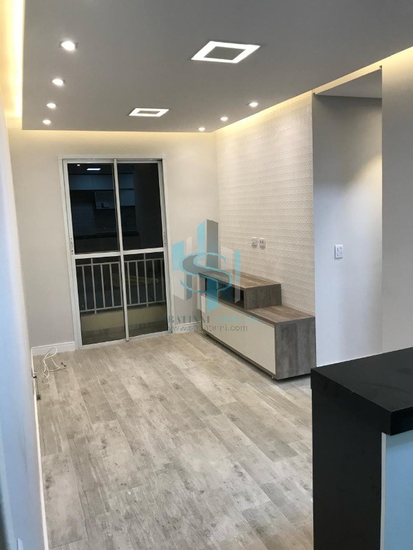 Apartamento à venda com 2 quartos, 48m² - Foto 2