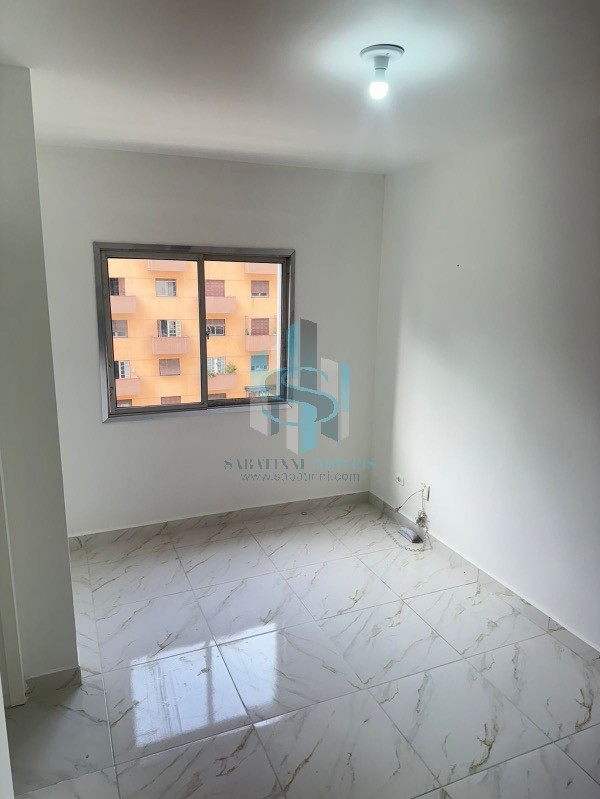 Apartamento à venda com 1 quarto, 27m² - Foto 3