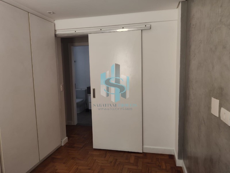 Apartamento à venda com 2 quartos, 80m² - Foto 21