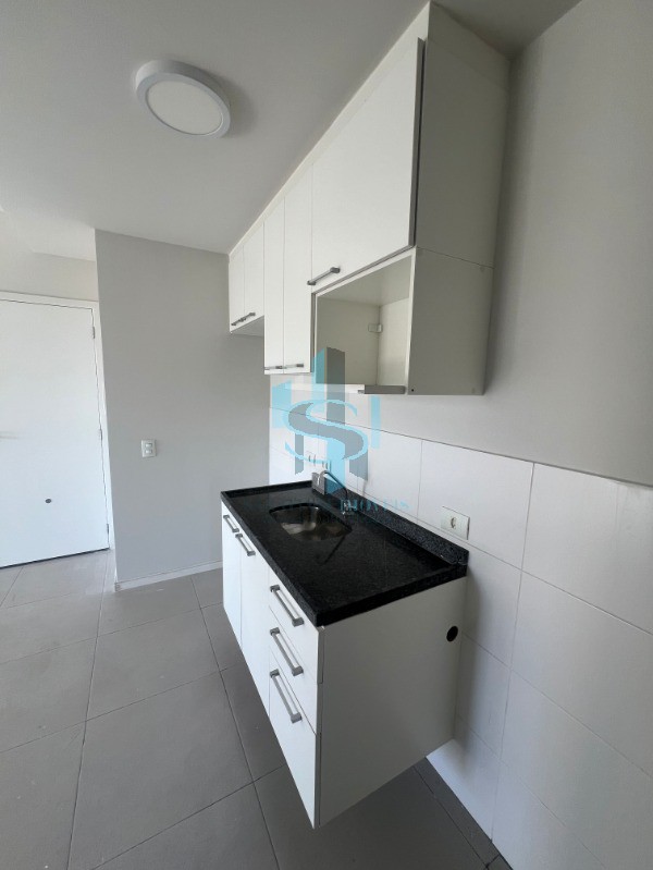 Apartamento à venda com 2 quartos, 73m² - Foto 6