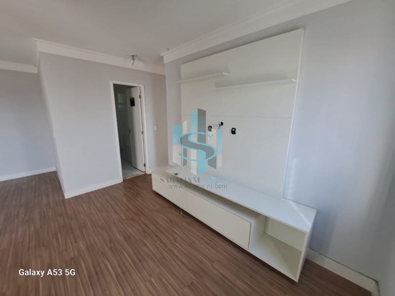 Apartamento à venda com 3 quartos, 63m² - Foto 4