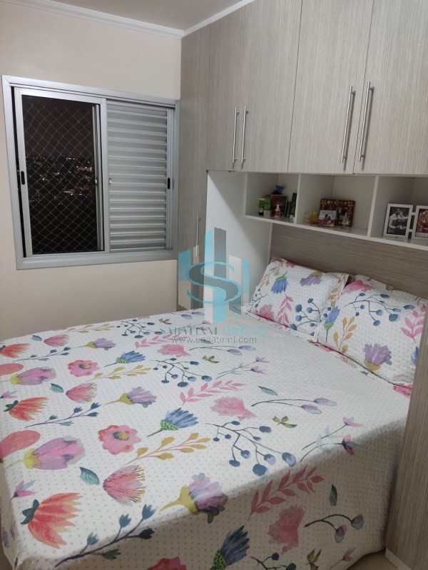 Apartamento à venda com 2 quartos, 64m² - Foto 9