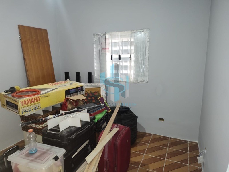 Casa à venda com 2 quartos, 100m² - Foto 4