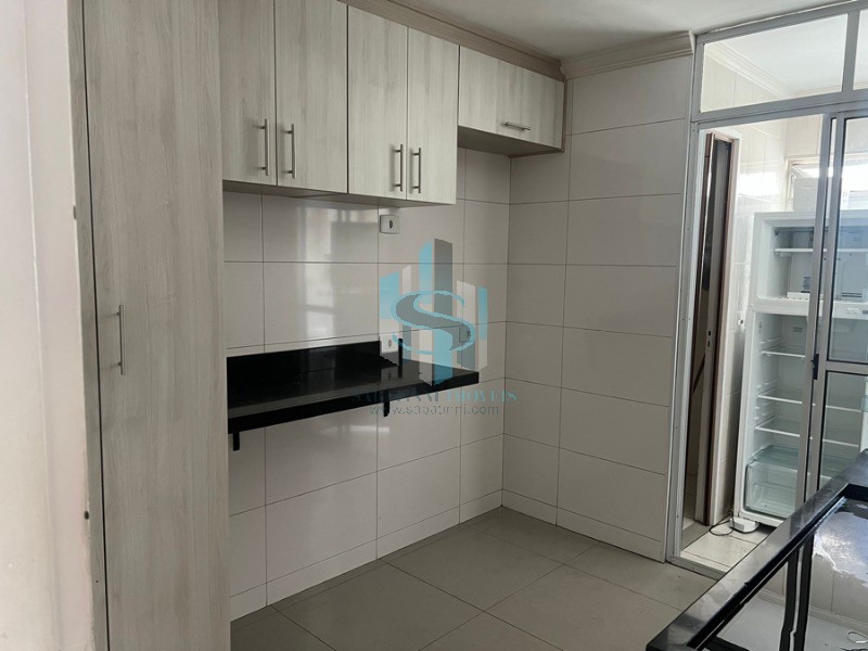 Apartamento à venda com 3 quartos, 83m² - Foto 3