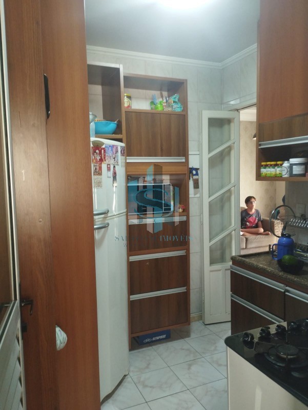 Apartamento à venda com 2 quartos, 72m² - Foto 7