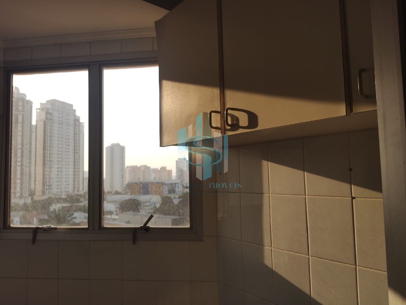 Apartamento à venda com 3 quartos, 105m² - Foto 6