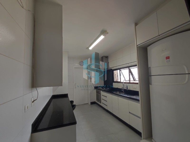 Apartamento à venda com 3 quartos, 125m² - Foto 10