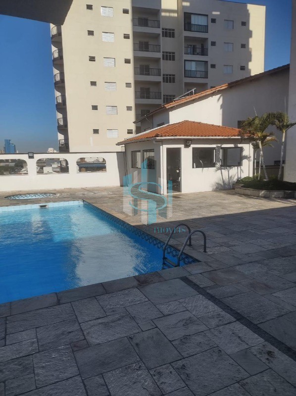 Apartamento para alugar com 3 quartos, 150m² - Foto 27