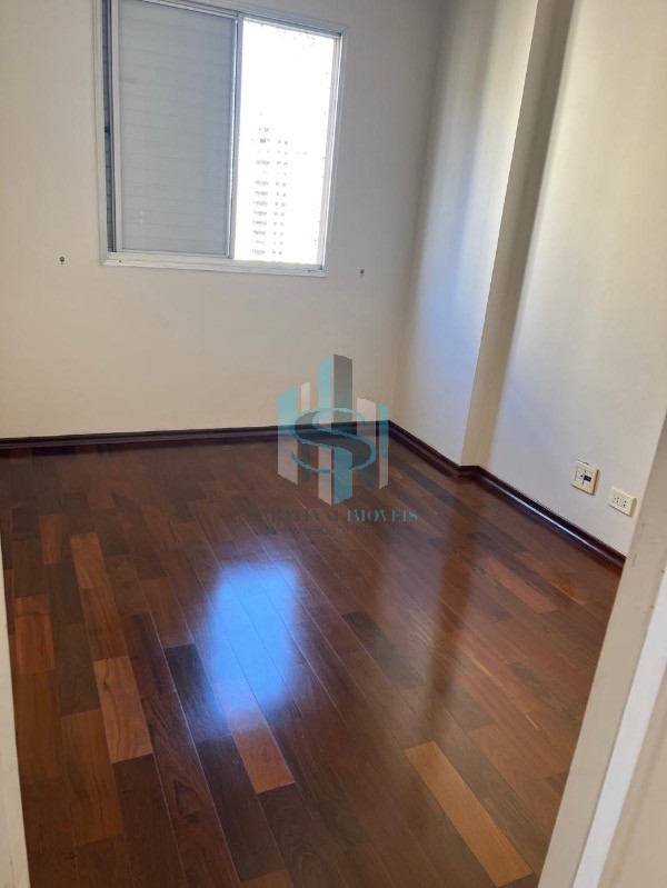 Apartamento à venda com 3 quartos, 65m² - Foto 18