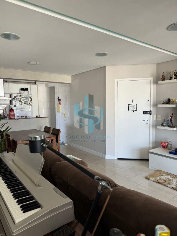 Apartamento à venda com 2 quartos, 80m² - Foto 3