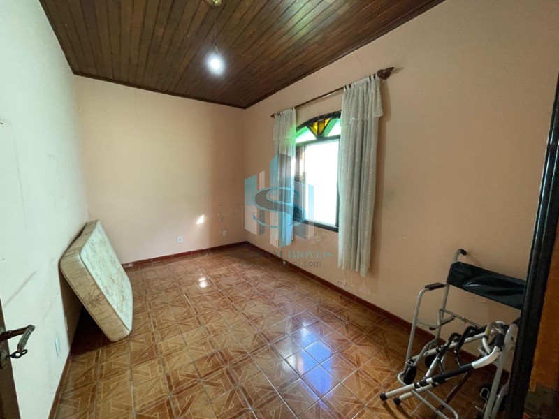 Casa à venda com 2 quartos, 120m² - Foto 5