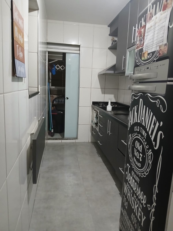 Apartamento à venda com 3 quartos, 65m² - Foto 4