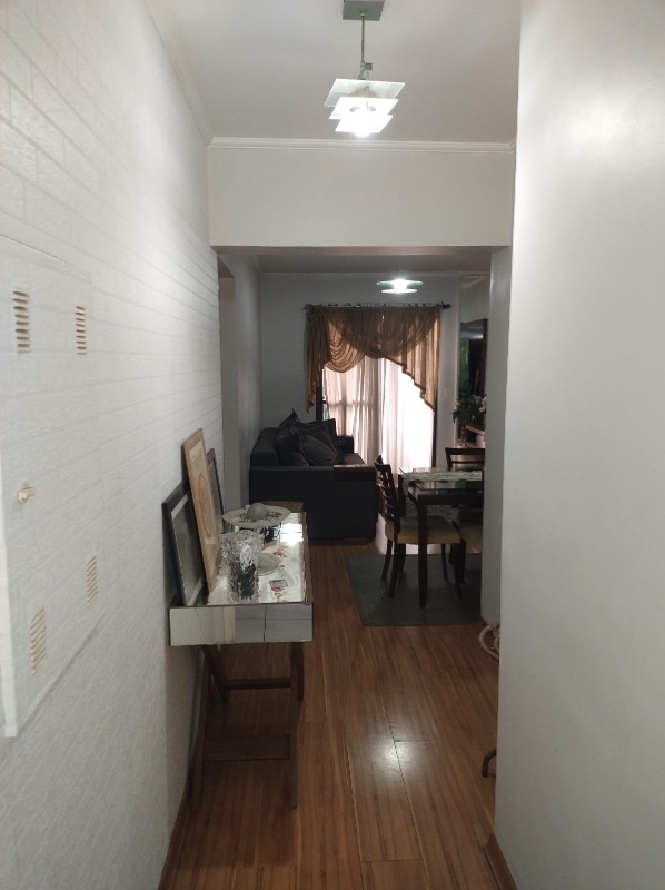 Apartamento à venda com 2 quartos, 73m² - Foto 4