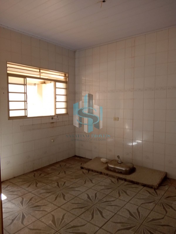 Casa à venda com 4 quartos, 180m² - Foto 18