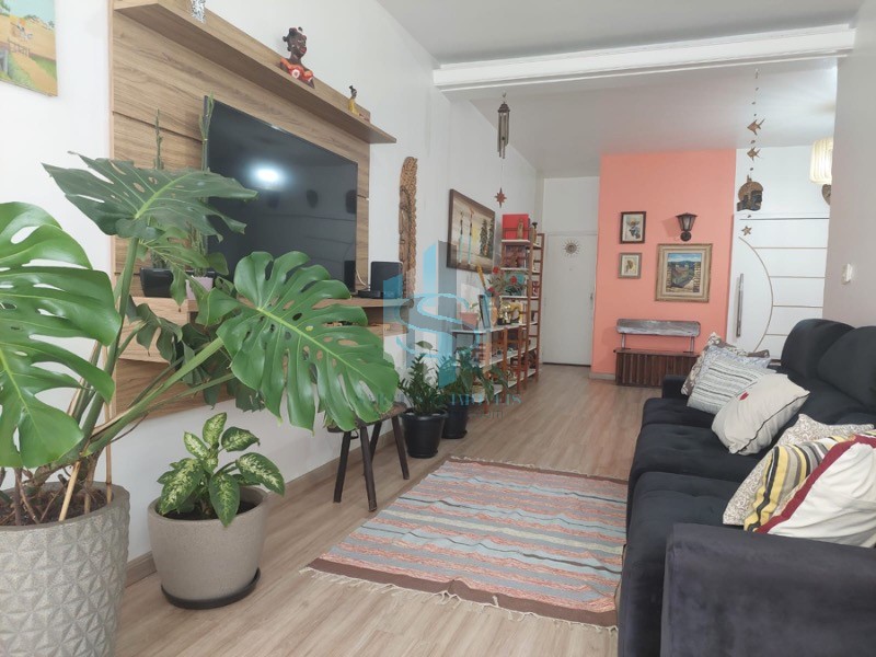 Apartamento à venda com 3 quartos, 135m² - Foto 3