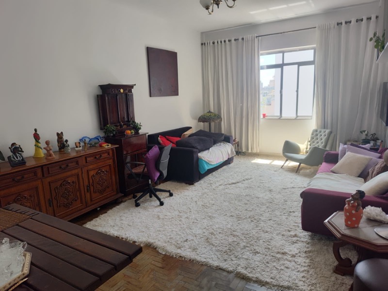 Apartamento à venda com 2 quartos, 125m² - Foto 2