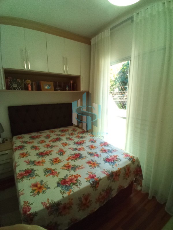 Casa à venda com 3 quartos, 100m² - Foto 11